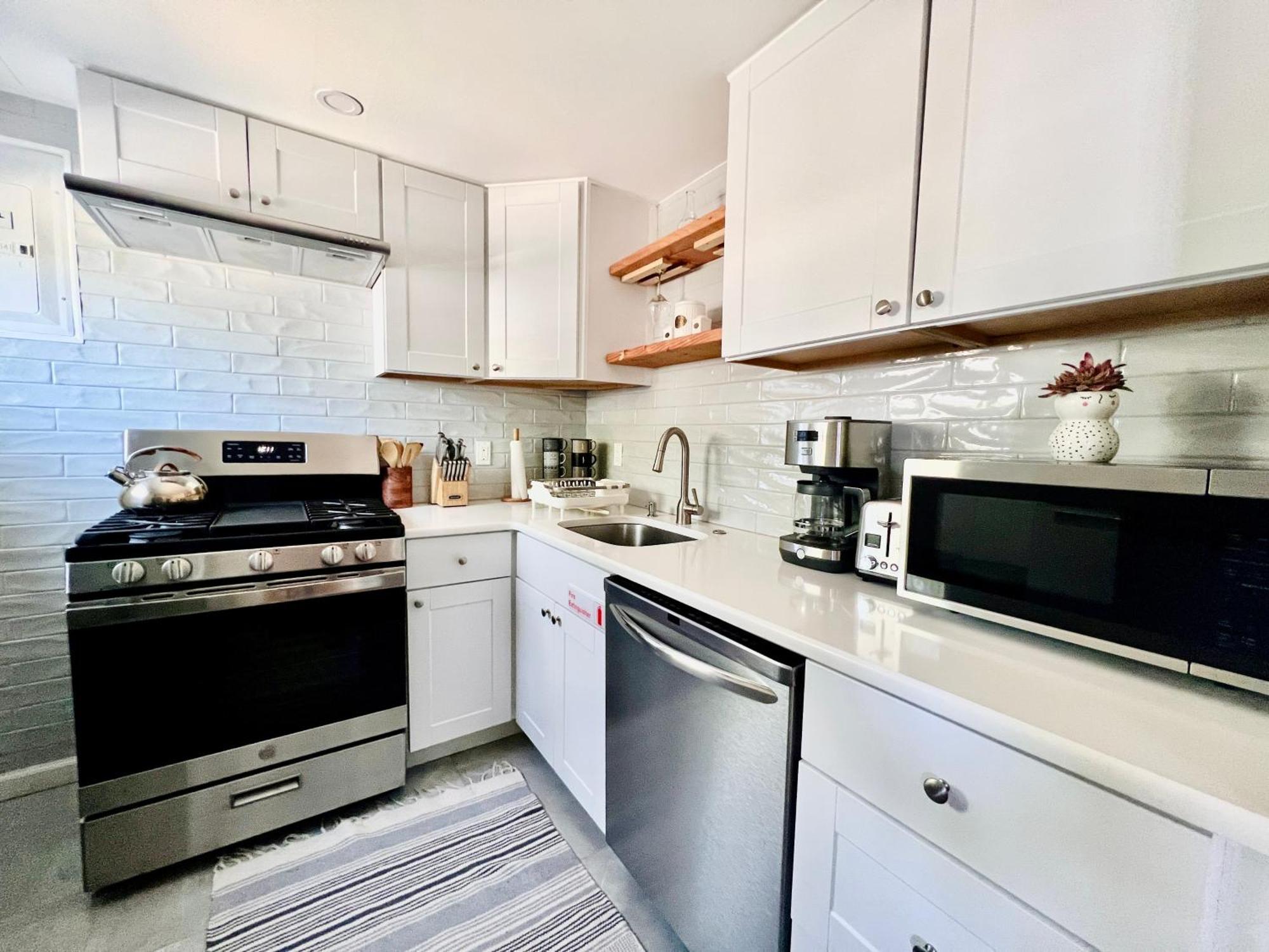 Ultra Modern - Entire 3 Bedroom Apartment - 5 Min Walk To The Beach Wildwood Luaran gambar